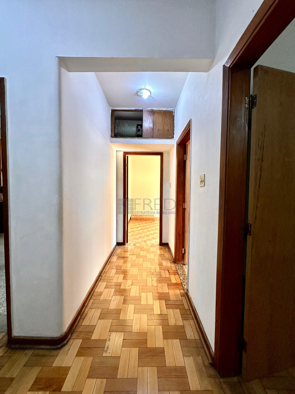 APARTAMENTO A VENDA NO EDIFÍCIO PIAUÍ