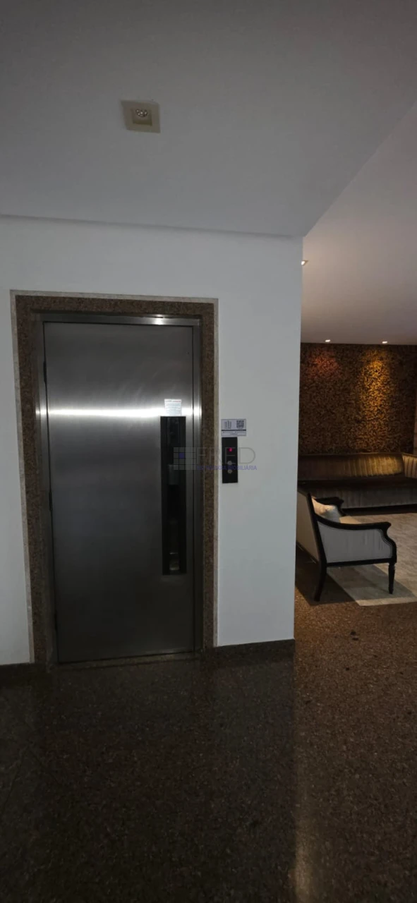 APARTAMENTO A VENDA - 1 POR ANDAR - ED.POLARIS