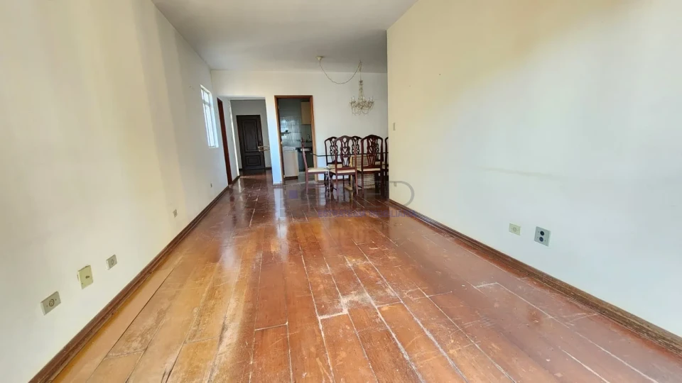 APARTAMENTO NA RUA GOIÁS