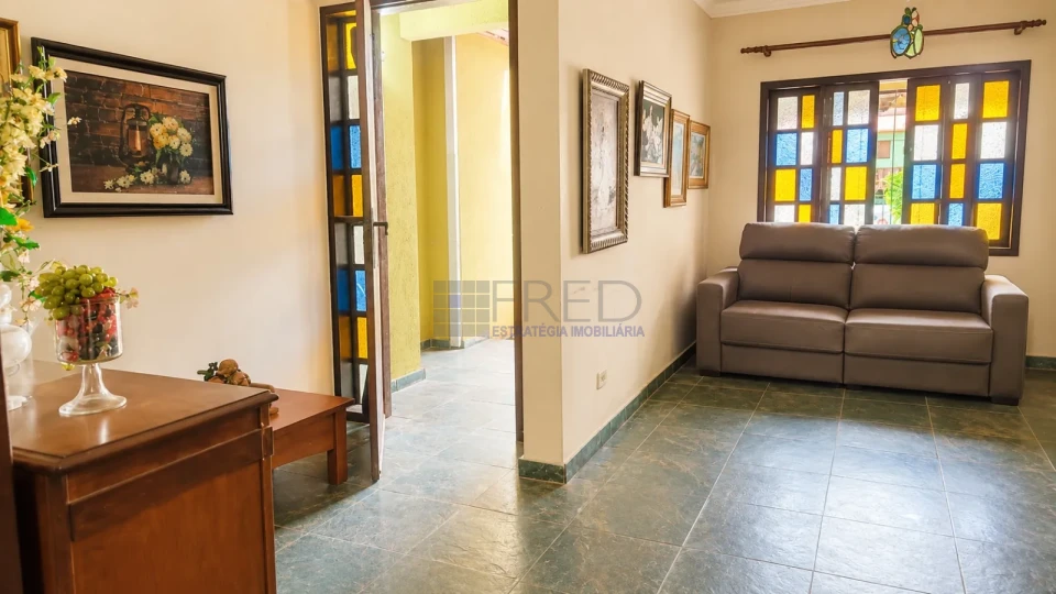 CASA RESIDENCIAL E COMERCIAL À VENDA NA AV PAUL HARRIS