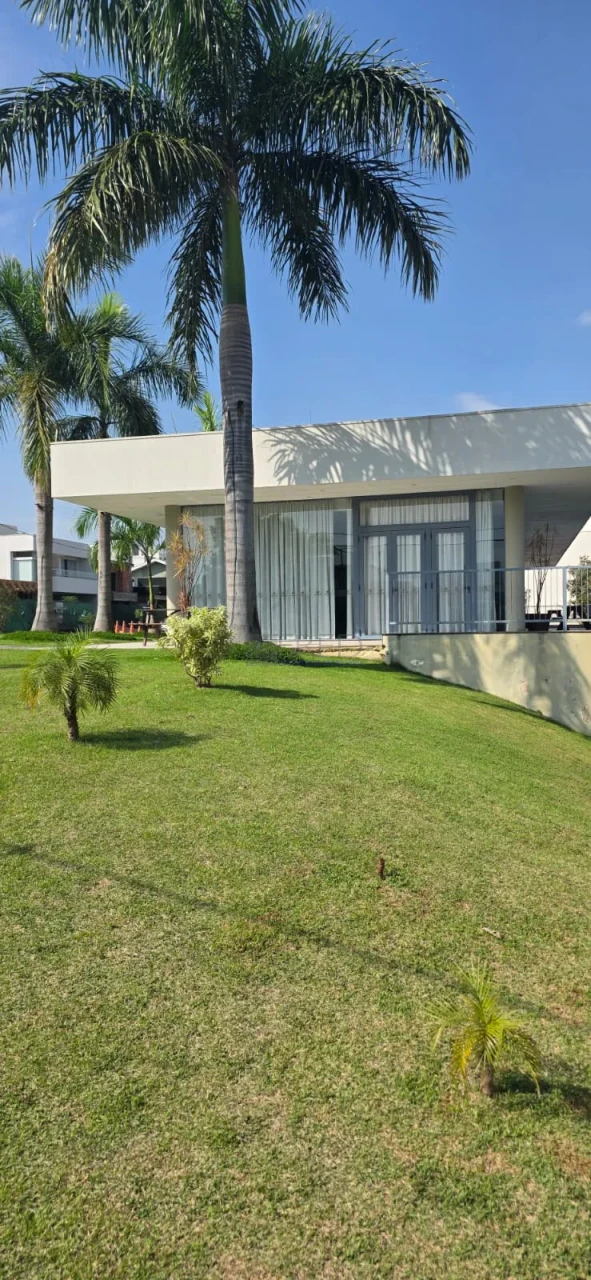 Imagens do imóveis EXCELENTE TERRENO A VENDA - PARTE ALTA  - CONDOMINIO ARANGUÁ - PARQUE TAUÁ