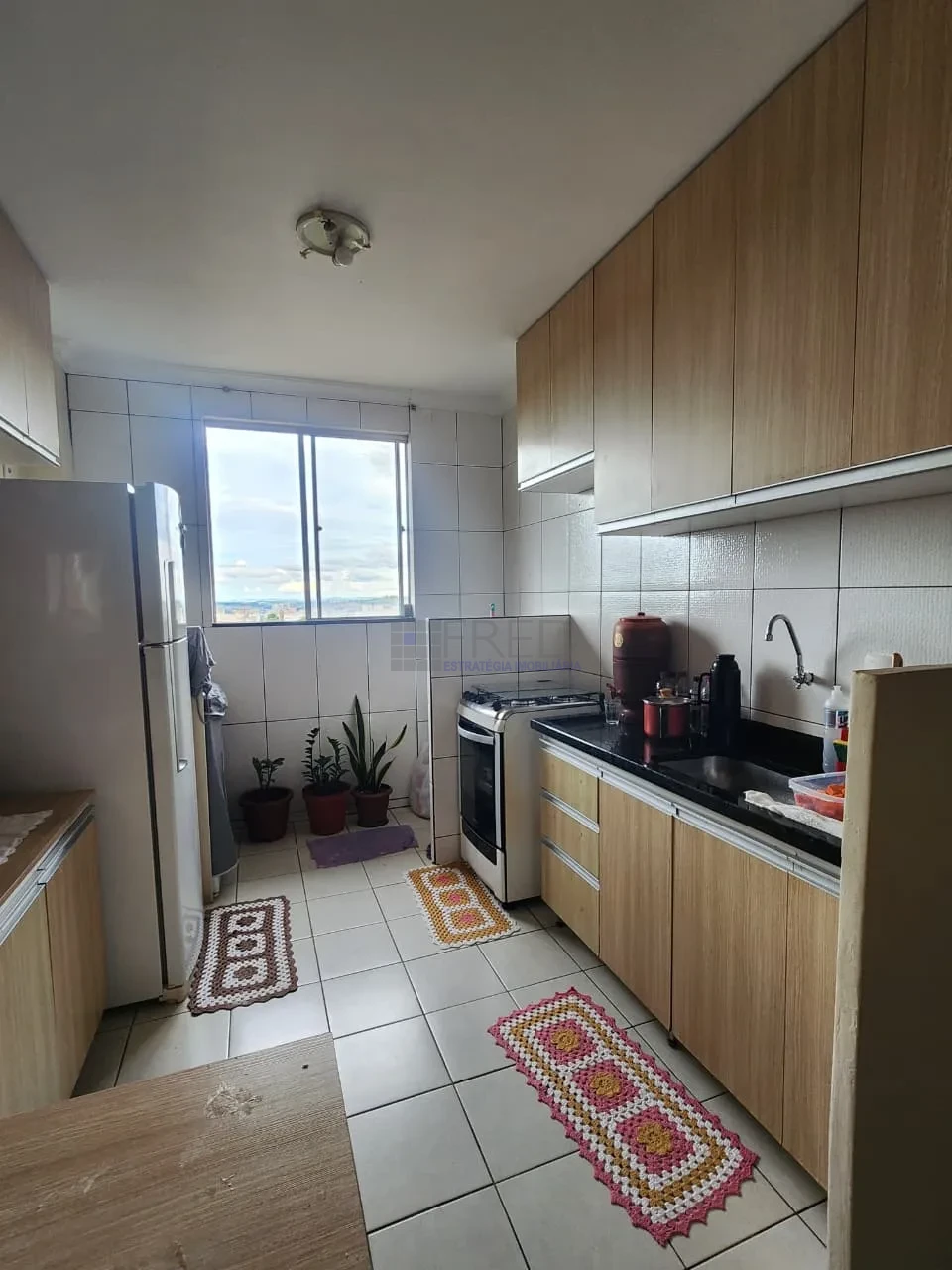 VENDO APARTAMENTO NO CONDOMÍNIO RESIDENCIAL ANSELMO VEDOATO
