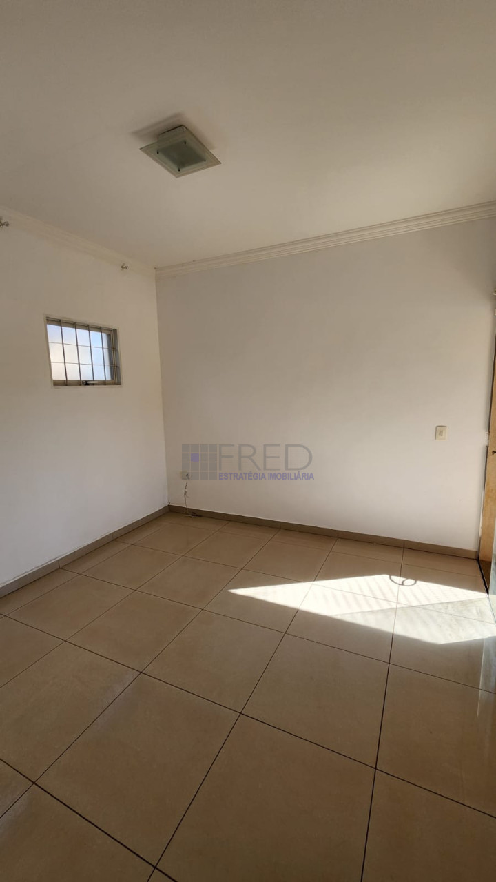 CASA DISPONIVEL PARA VENDA OU LOCAÇÃO - REGIÃO SUL DE LONDRINA