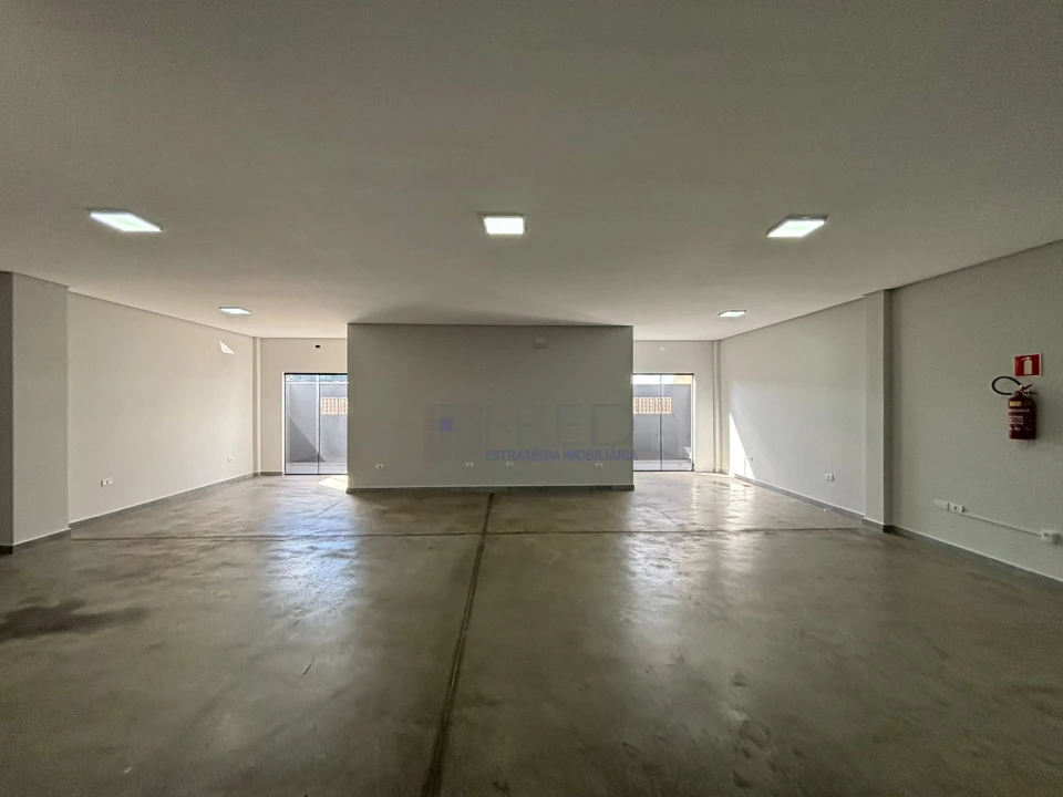 LINDA SOBRELOJA PARALOCAÇÃO