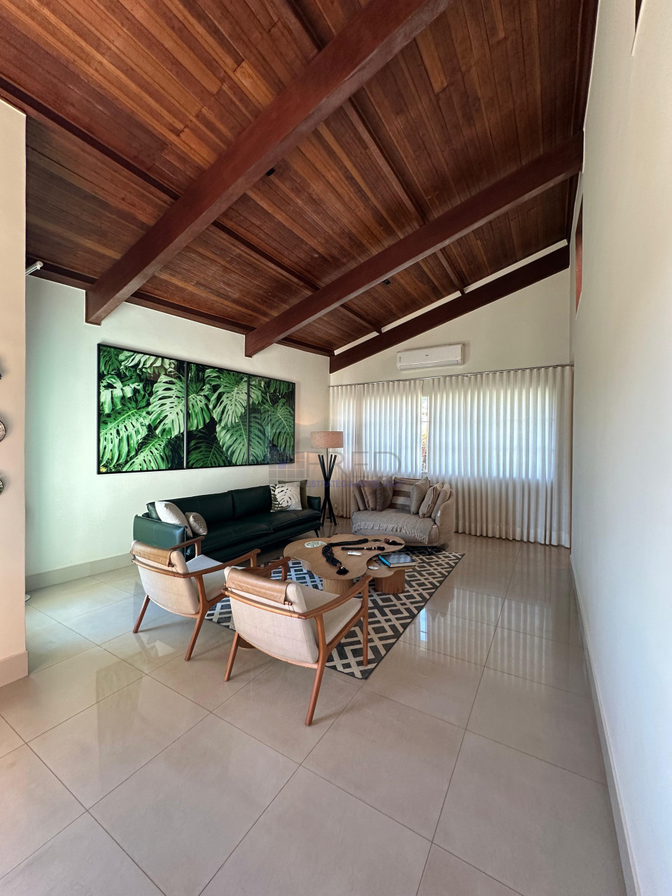 CASA A VENDA - LIMA AZEVEDO EM LONDRINA