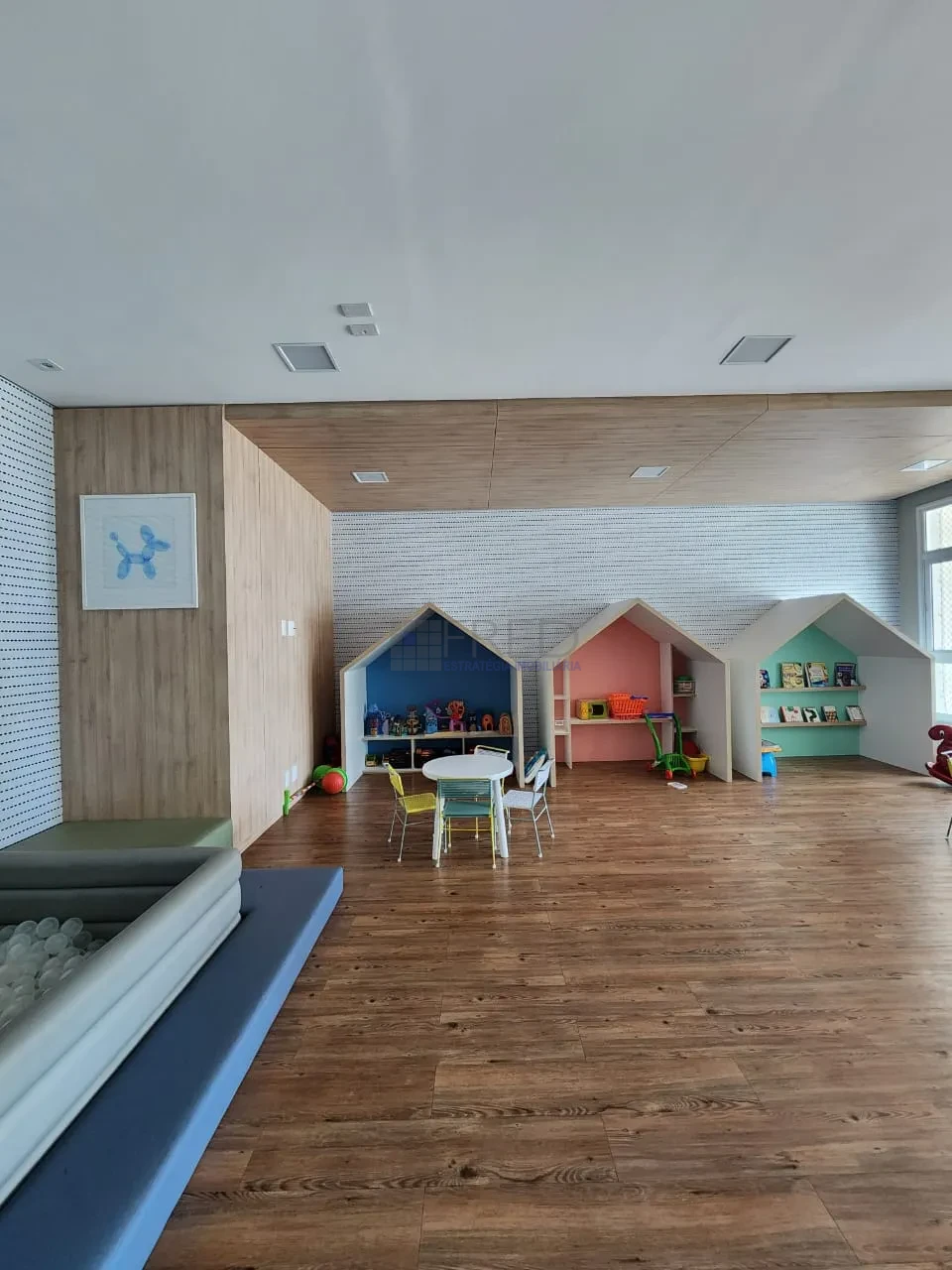 APARTAMENTO ANDAR ALTO, COMPLETO  "PORTEIRA FECHADA" - ÉLÉGANCE RESIDENCE