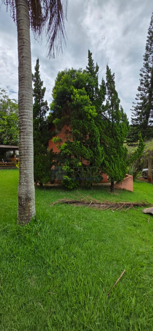 LINDA CHACARA A VENDA, PORTEIRA FECHADA - MORADIA OU LAZER EM CAMBÉ PR