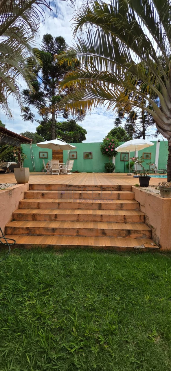 LINDA CHACARA A VENDA, PORTEIRA FECHADA - MORADIA OU LAZER EM CAMBÉ PR