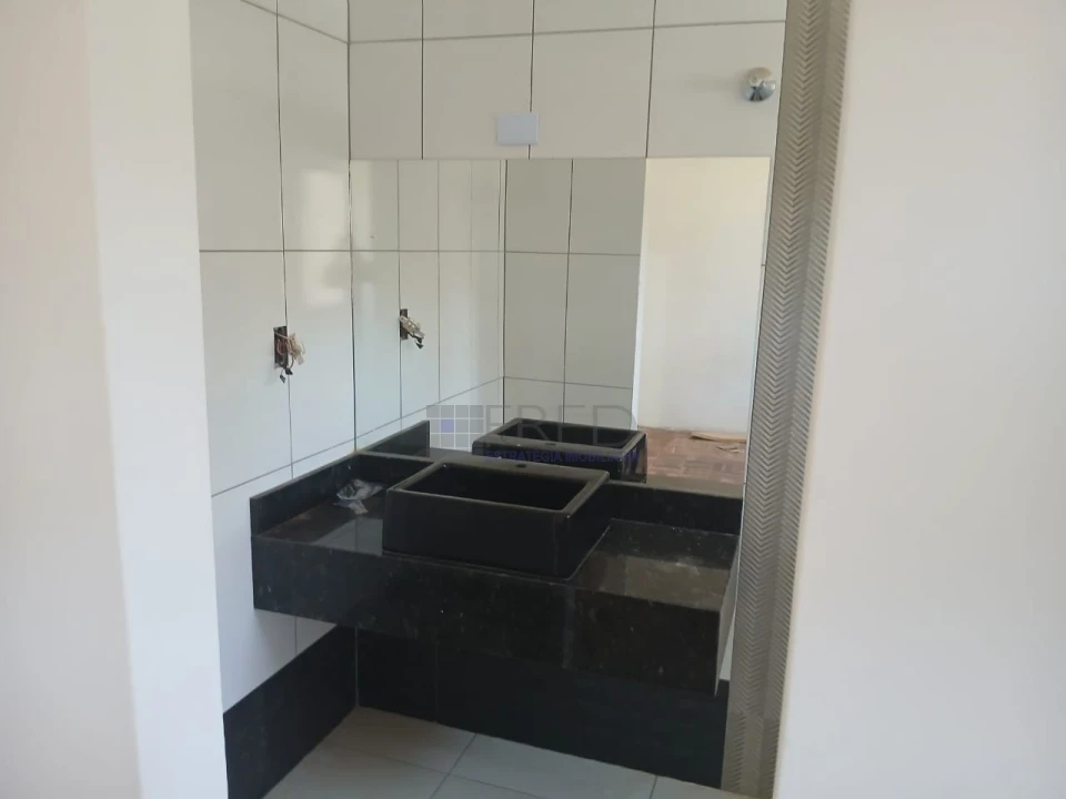 Casa Á Venda Bandeirantes Londrina