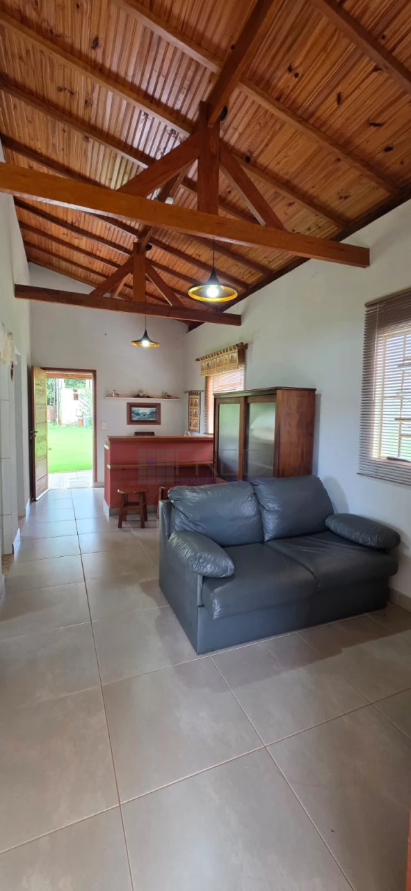 LINDA CHACARA A VENDA, PORTEIRA FECHADA - MORADIA OU LAZER EM CAMBÉ PR