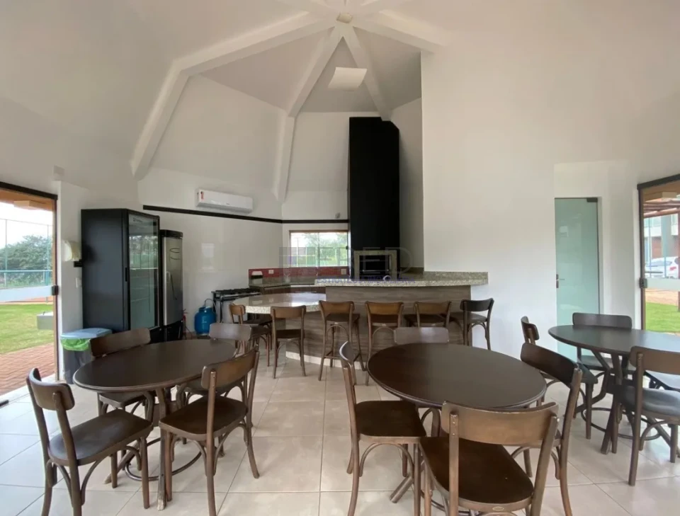 Imagens do imóveis RESIDENCIA Á VENDA - ROYAL MAISON
