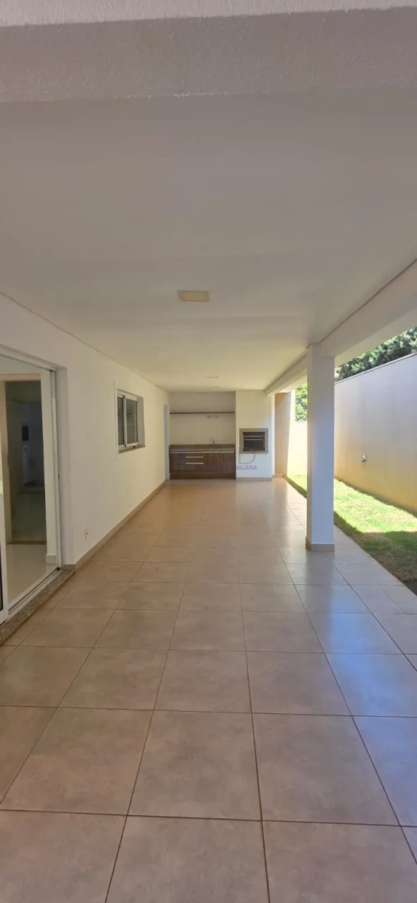 Imagens do imóveis RESIDENCIA Á VENDA - ROYAL MAISON