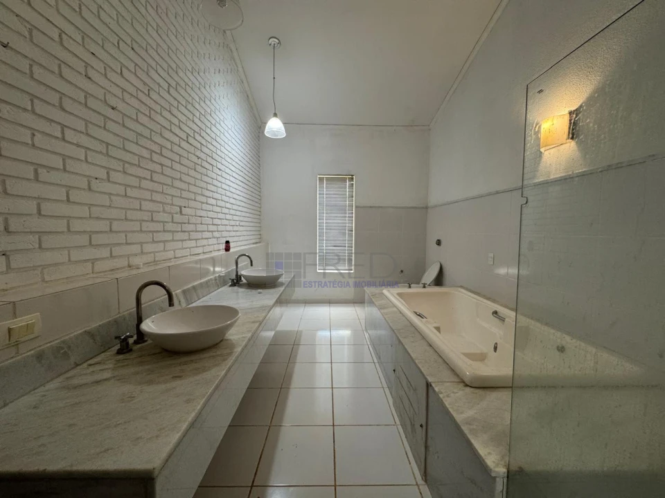 LINDA CASA A VENDA - TÉRREA- JARDIM MEDITERRANEO