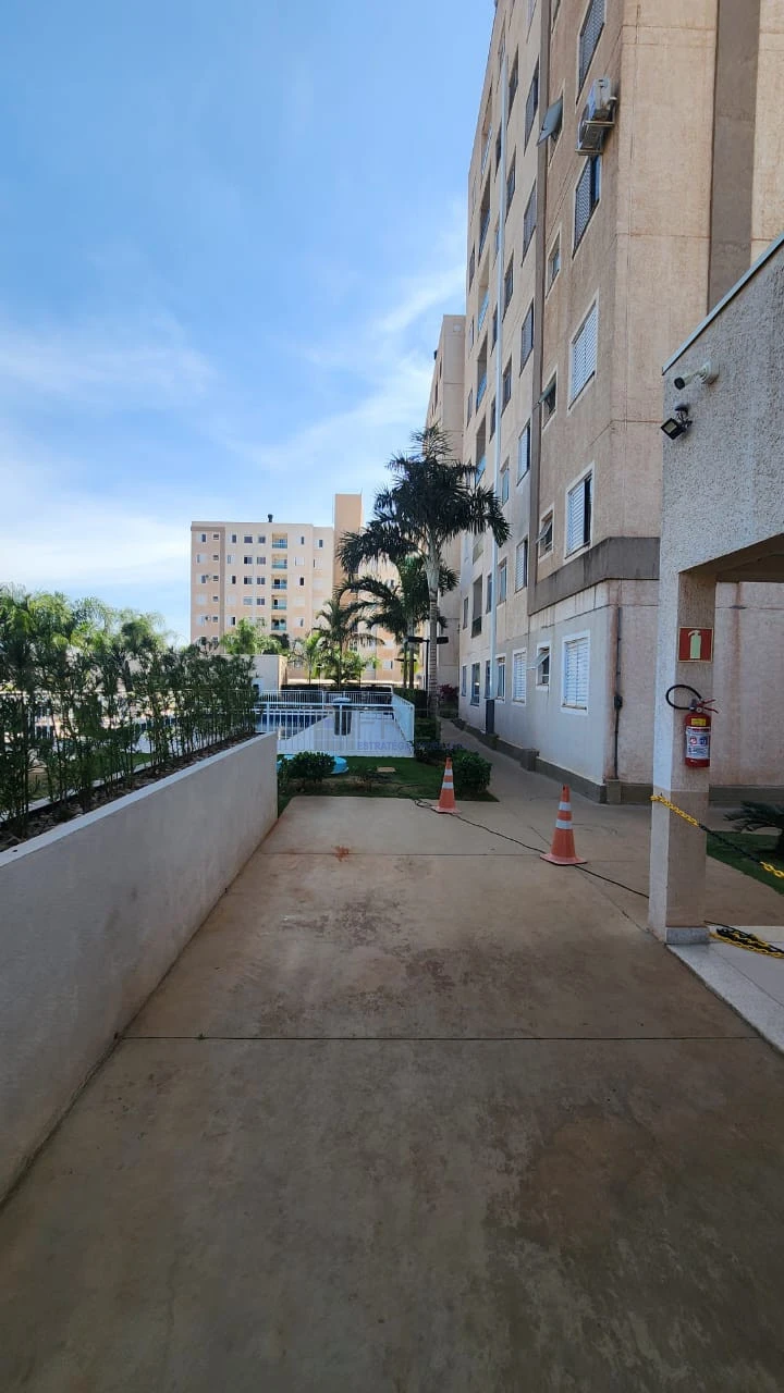 LINDO APARTAMENTO PARA LOCAÇÃO - ED. LAGO MAGGIORE - SOL DA MANHÃ