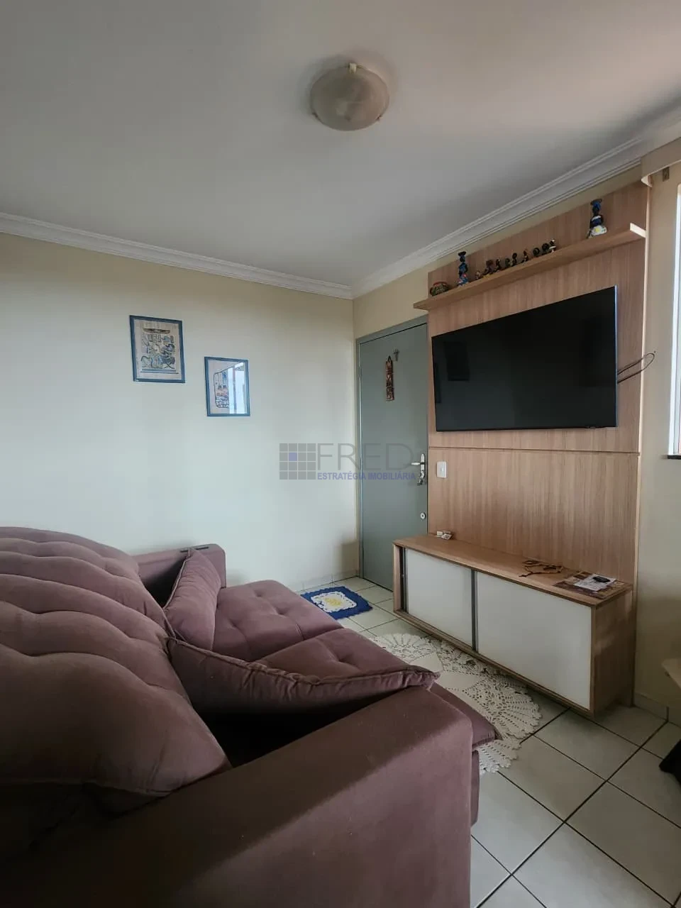 VENDO APARTAMENTO NO CONDOMÍNIO RESIDENCIAL ANSELMO VEDOATO