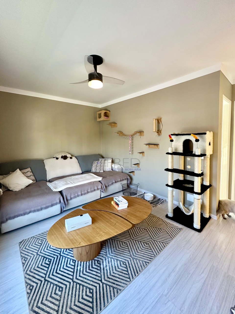 CASA A VENDA - LIMA AZEVEDO EM LONDRINA