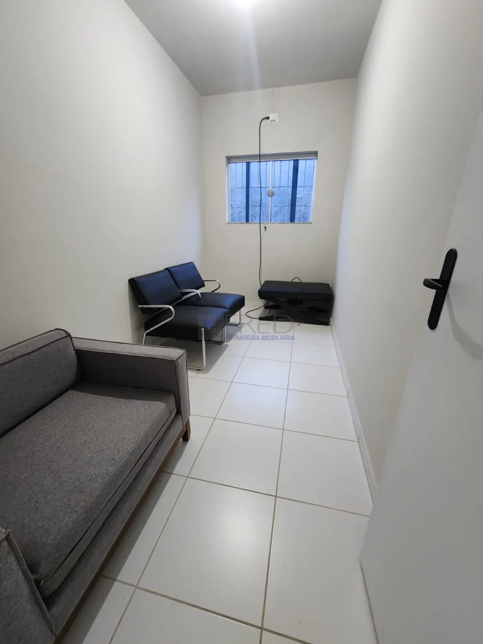 CASA COMERCIAL PARA LOCAÇÃO NO SHANGRI-LÁ