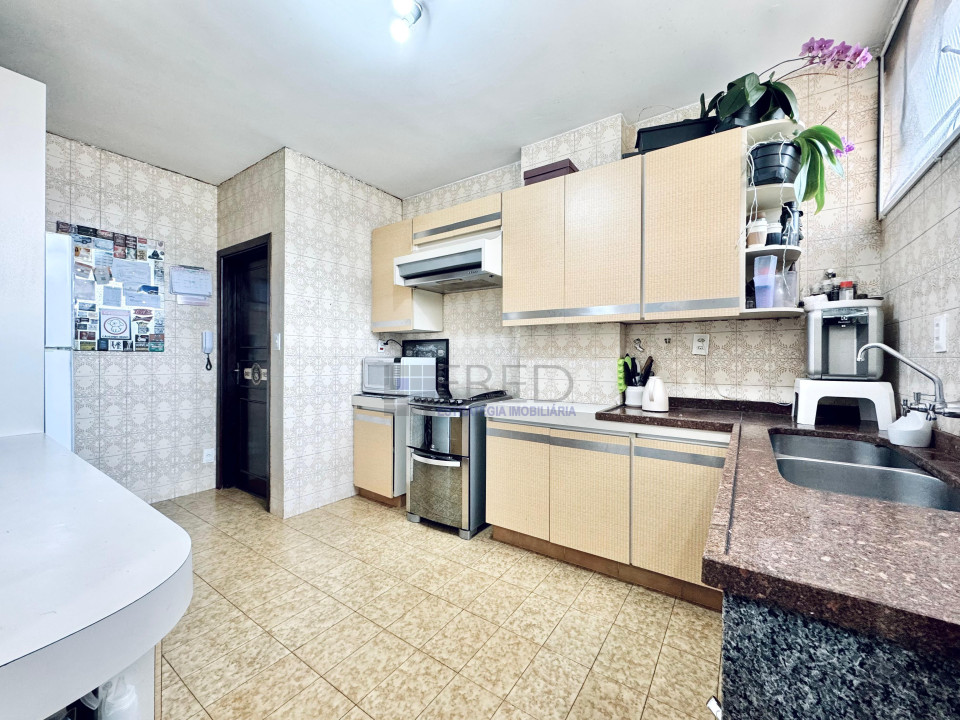 Apartamento p/ VENDA - Edifício Minas Gerais