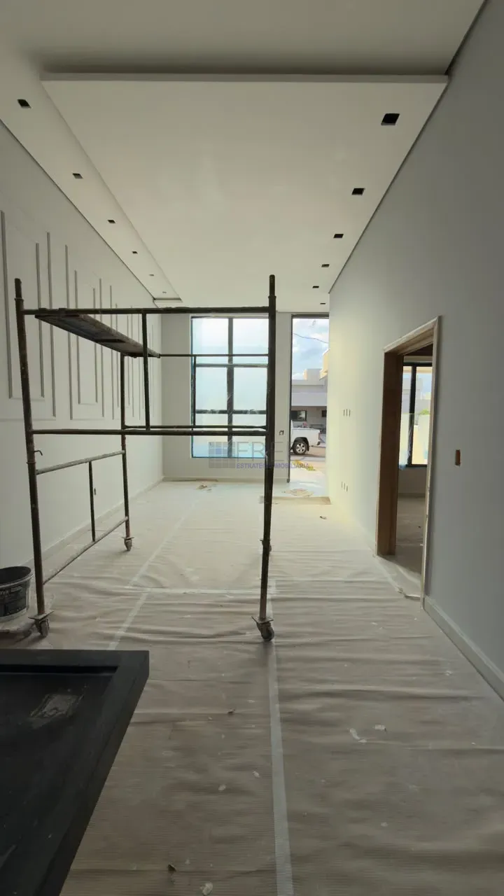 Imagens do imóveis LINDA CASA TÉRREA Á VENDA - CONDOMINIO MORADA DAS FLORES - ROSAS