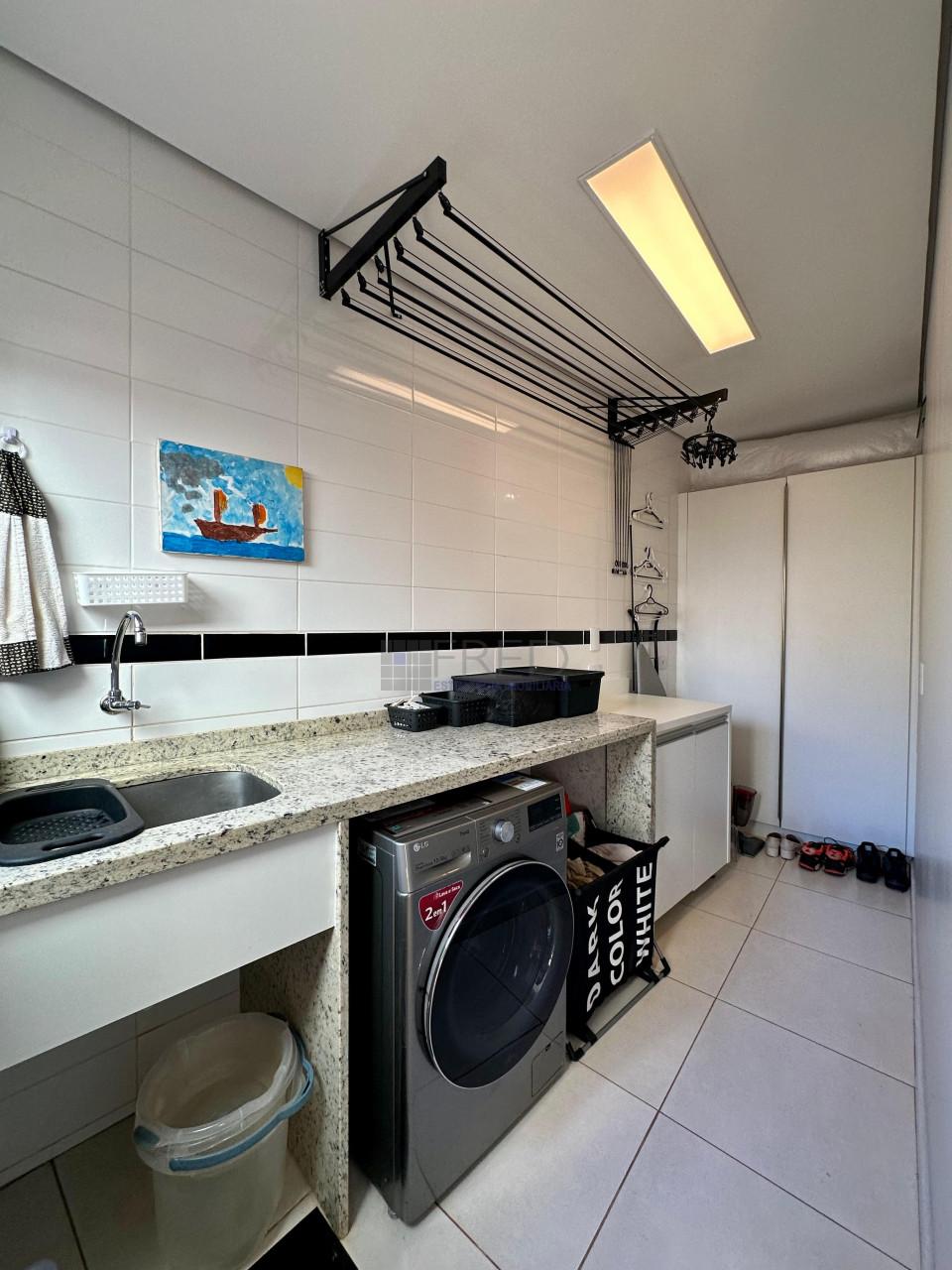 CASA A VENDA - LIMA AZEVEDO EM LONDRINA