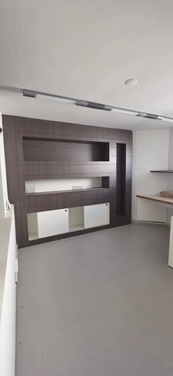 EXCELENTE SALA PARA LOCAÇÃO