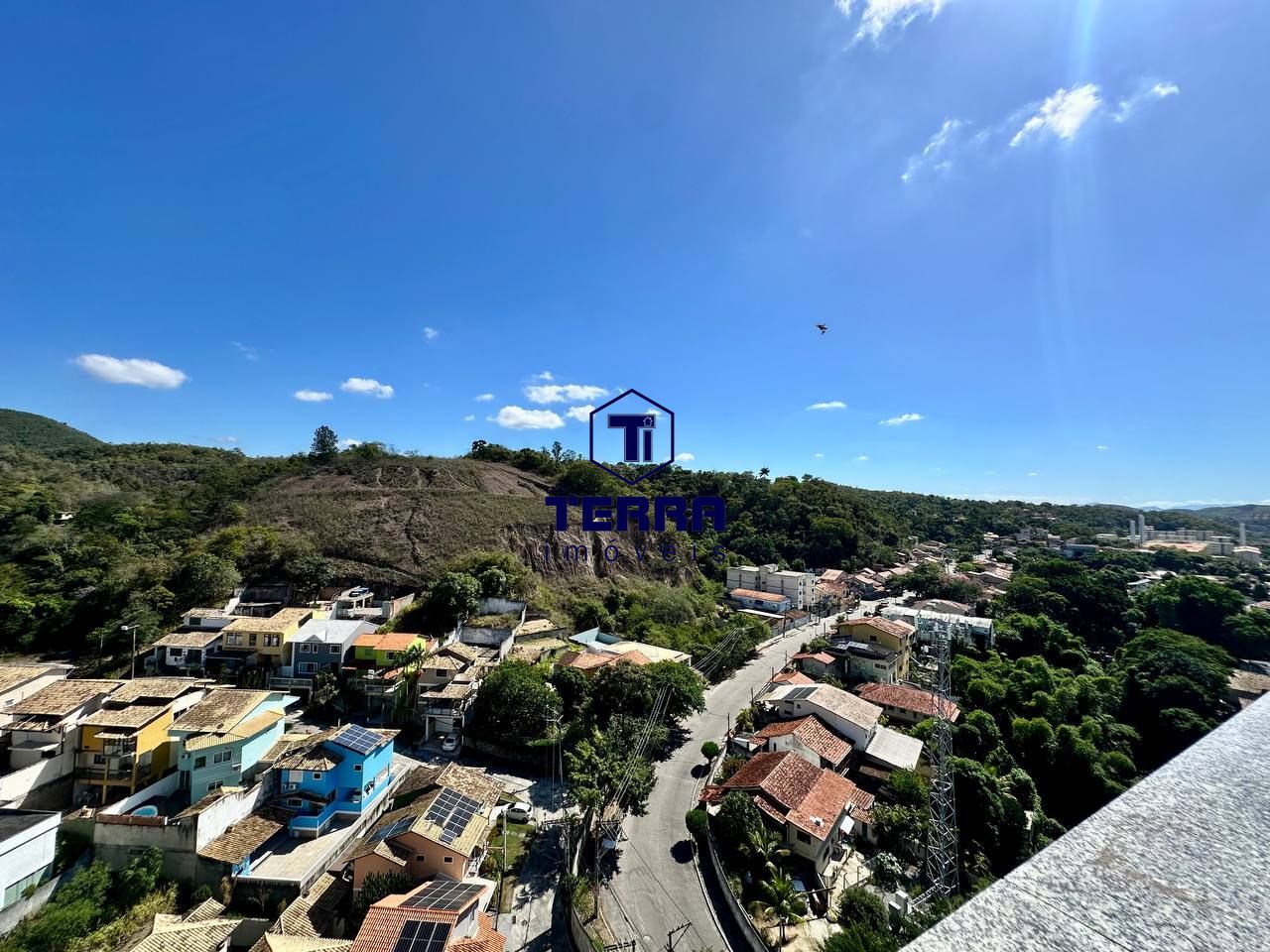 Imagens do imóveis Excelente cobertura em Maria Paula. Condomínio com lazer completo!
