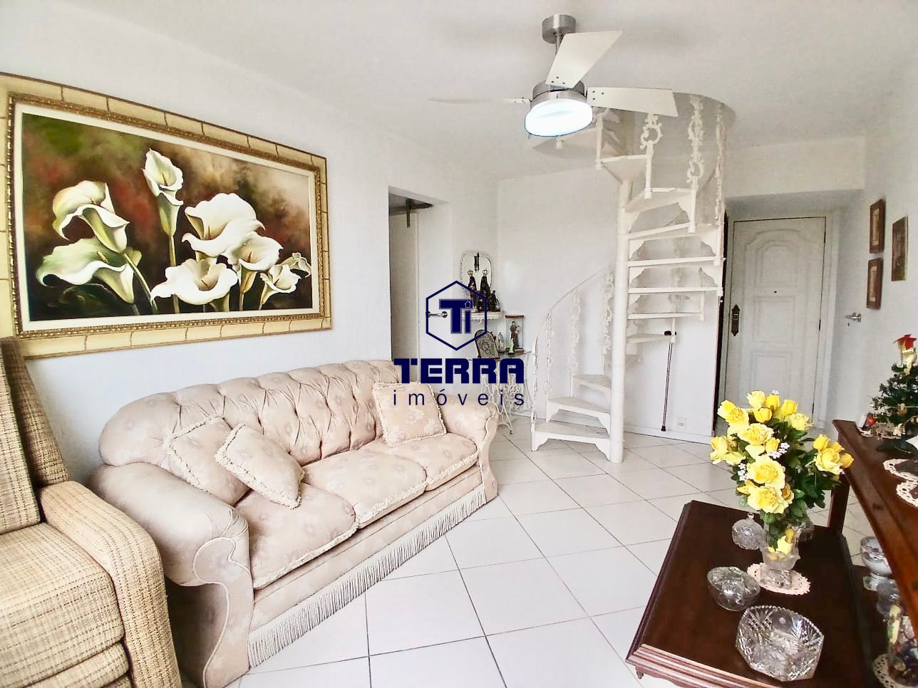 Imagens do imóveis Ótima cobertura duplex com 3 quartos, uma suíte no Fonseca. Porteira Fechada!!!