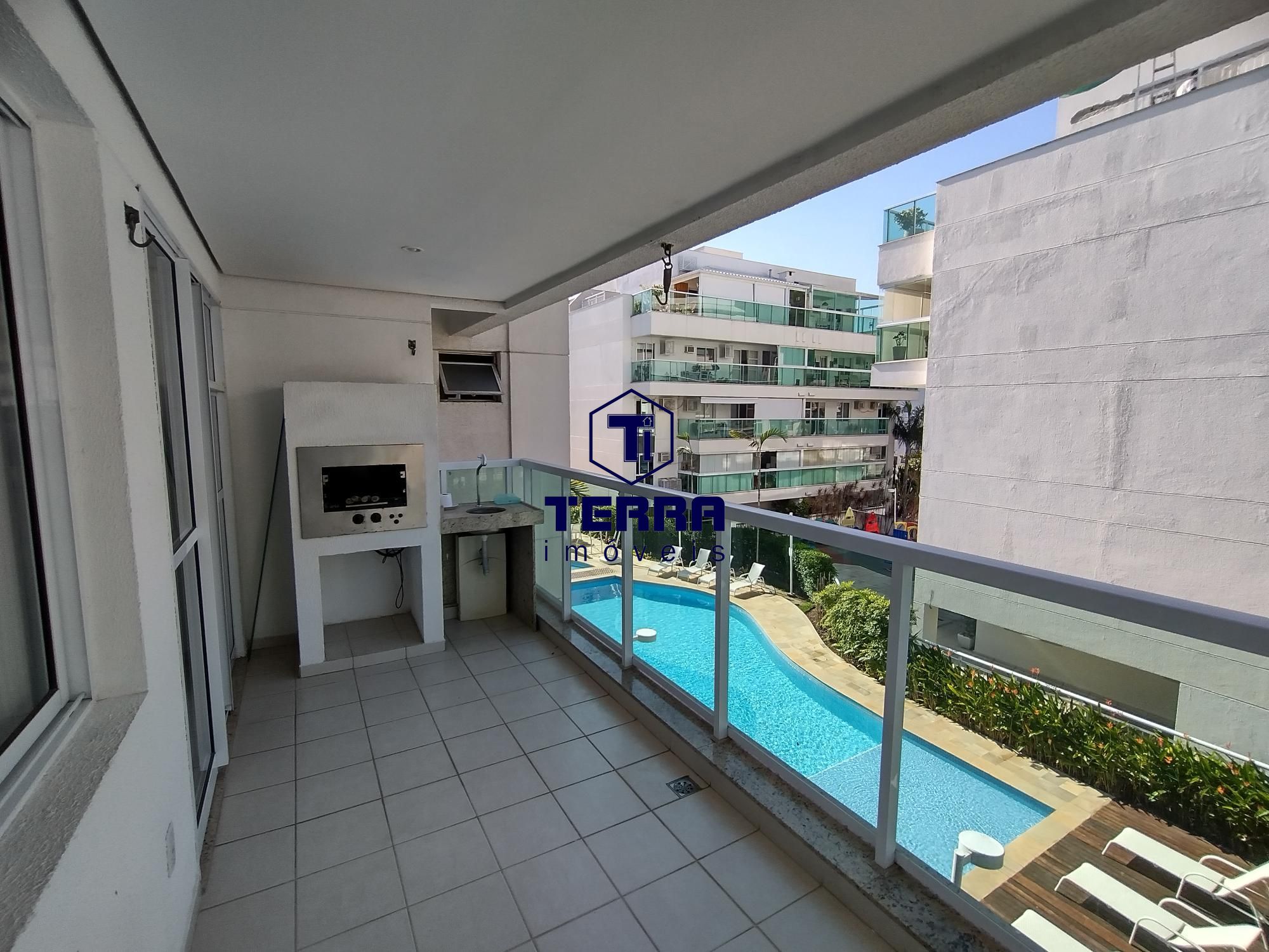 Imagens do imóveis Amplo apartamento em Itacoatiara com 2 quartos (sendo 1 suíte)!