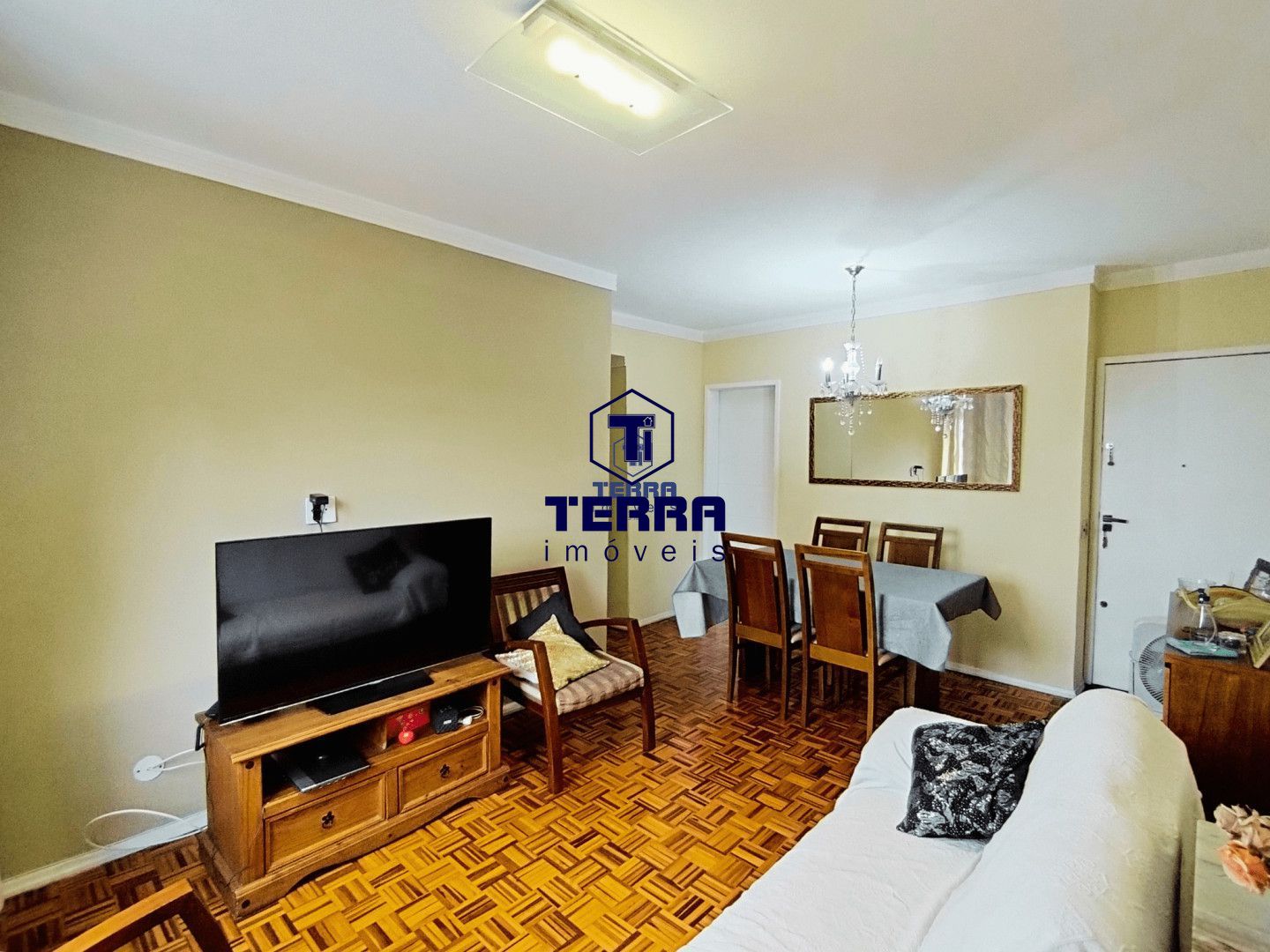 Imagens do imóveis Apartamento 2 quartos com suíte, vista livre, perto da ponte, Fonseca - Niterói!