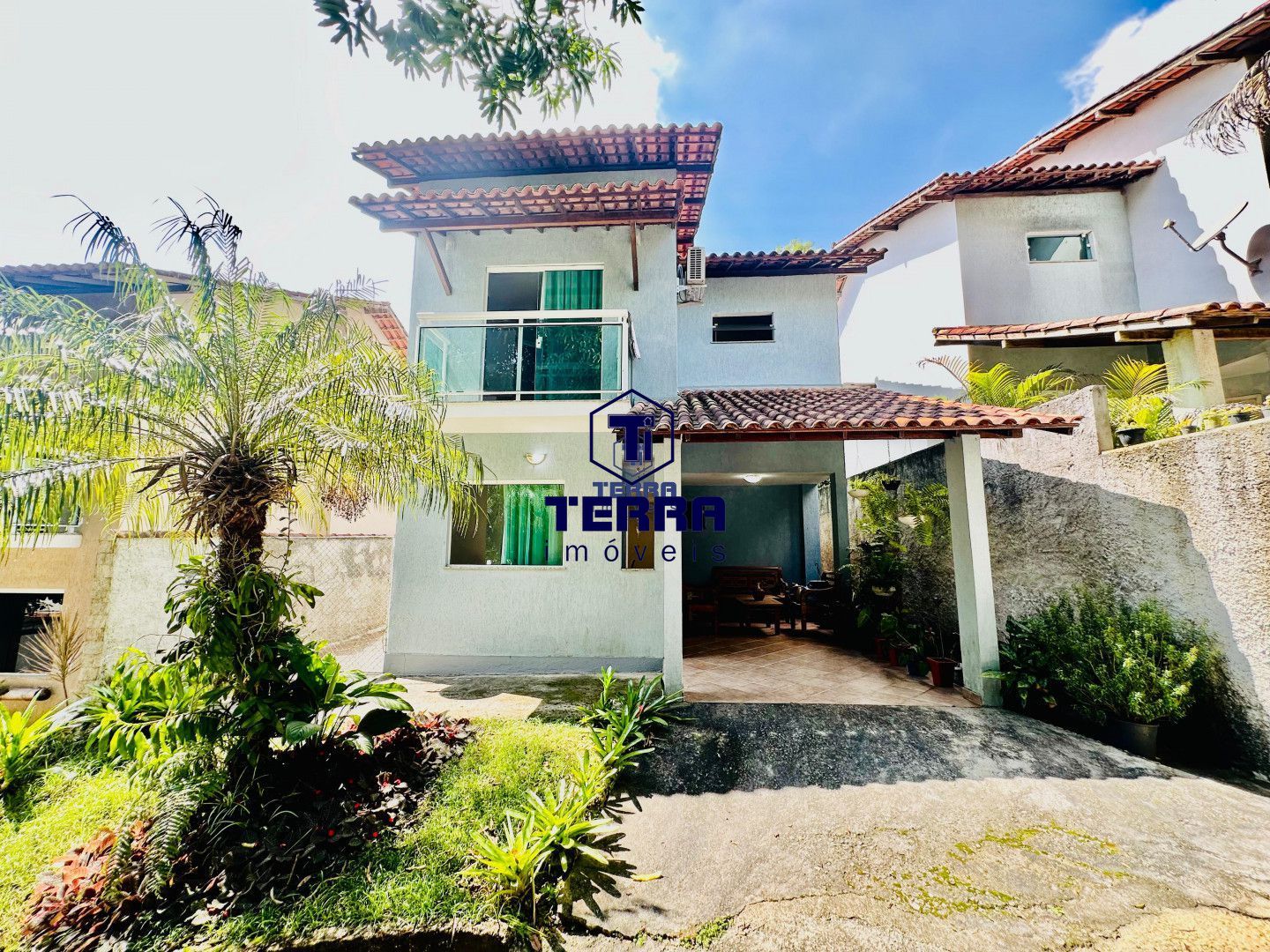 Imagens do imóveis Excelente Casa Duplex com 3 quartos sendo um suíte em Várzea Da Moças!