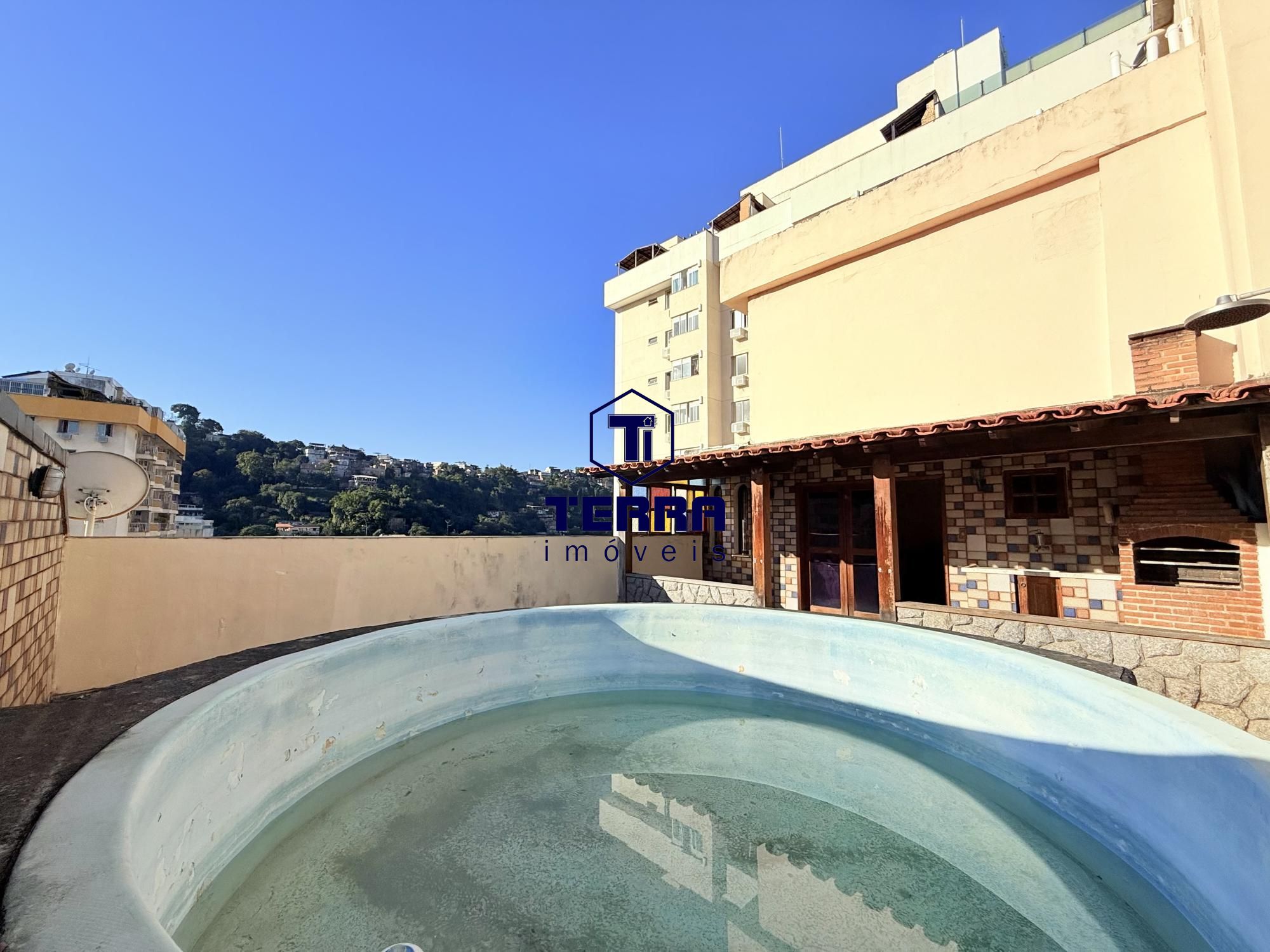 Imagens do imóveis Cobertura duplex com piscina e área gourmet privativa, com 2 vagas de garagem.
