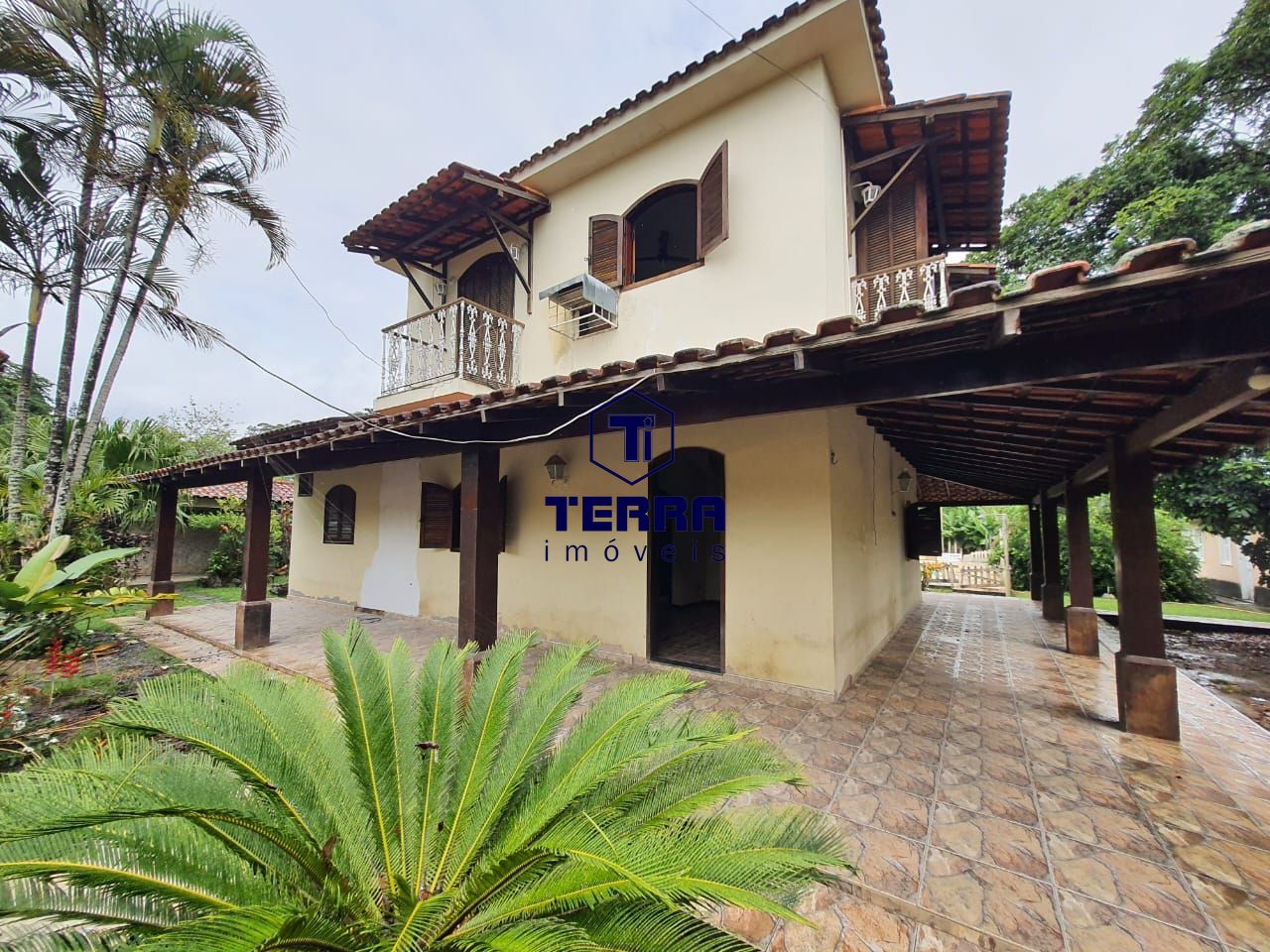 Imagens do imóveis Belo sítio em Itaboraí, com piscina, espaço de churrasqueira e casa de caseiro!