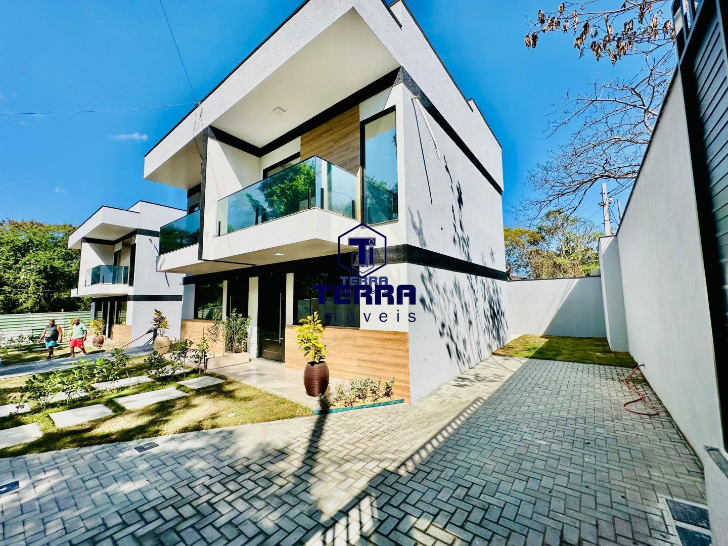 Imagens do imóveis More em Maricá. Duplex 2 quartos com fino acabamento e área gourmet privativa