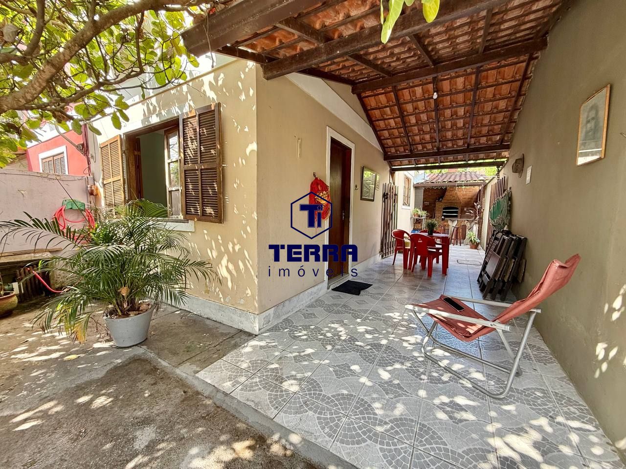 Imagens do imóveis Excelente casa de 3 quartos com área externa privativa em Maria Paula!