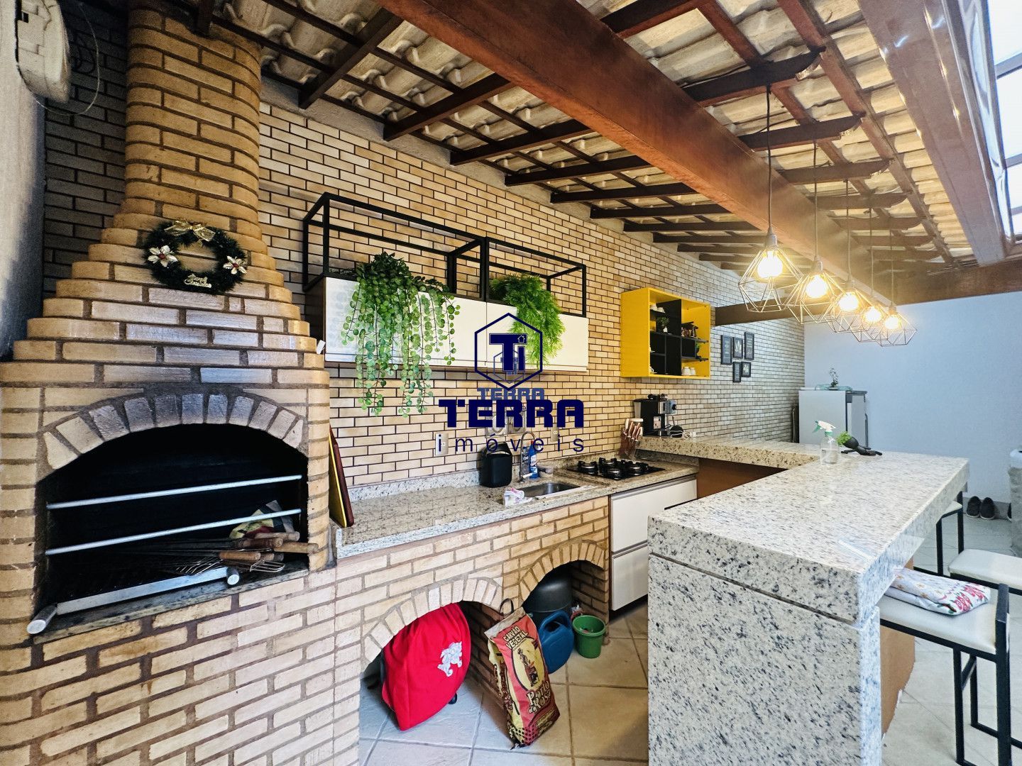 Imagens do imóveis Linda Residência com 3 quartos e Espaço Gourmet no condomínio Village do Moinho.