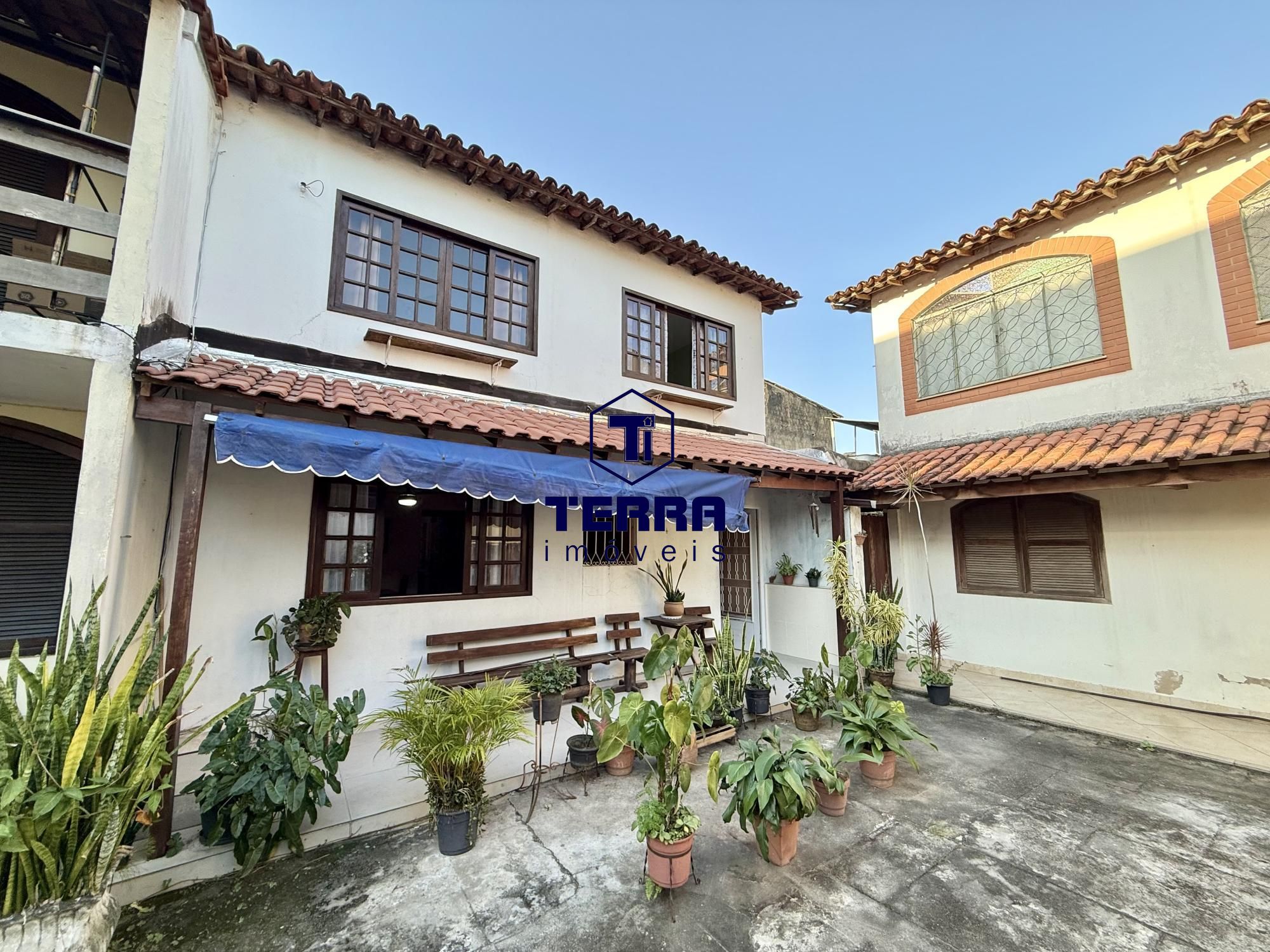 Imagens do imóveis Excelente residência de 3 quartos com quintal em Maria Paula.