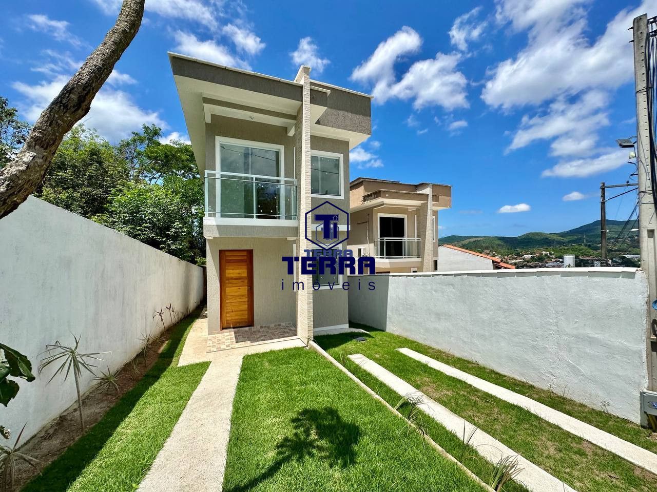 Imagens do imóveis Linda residência duplex com 2 suítes em Pendotiba, com vista panorâmica!