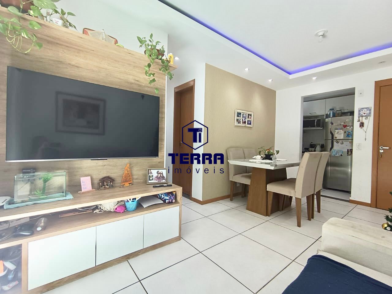 Imagens do imóveis Apartamento em condomínio clube no Rio do Ouro, com 3 quartos sendo uma suíte.