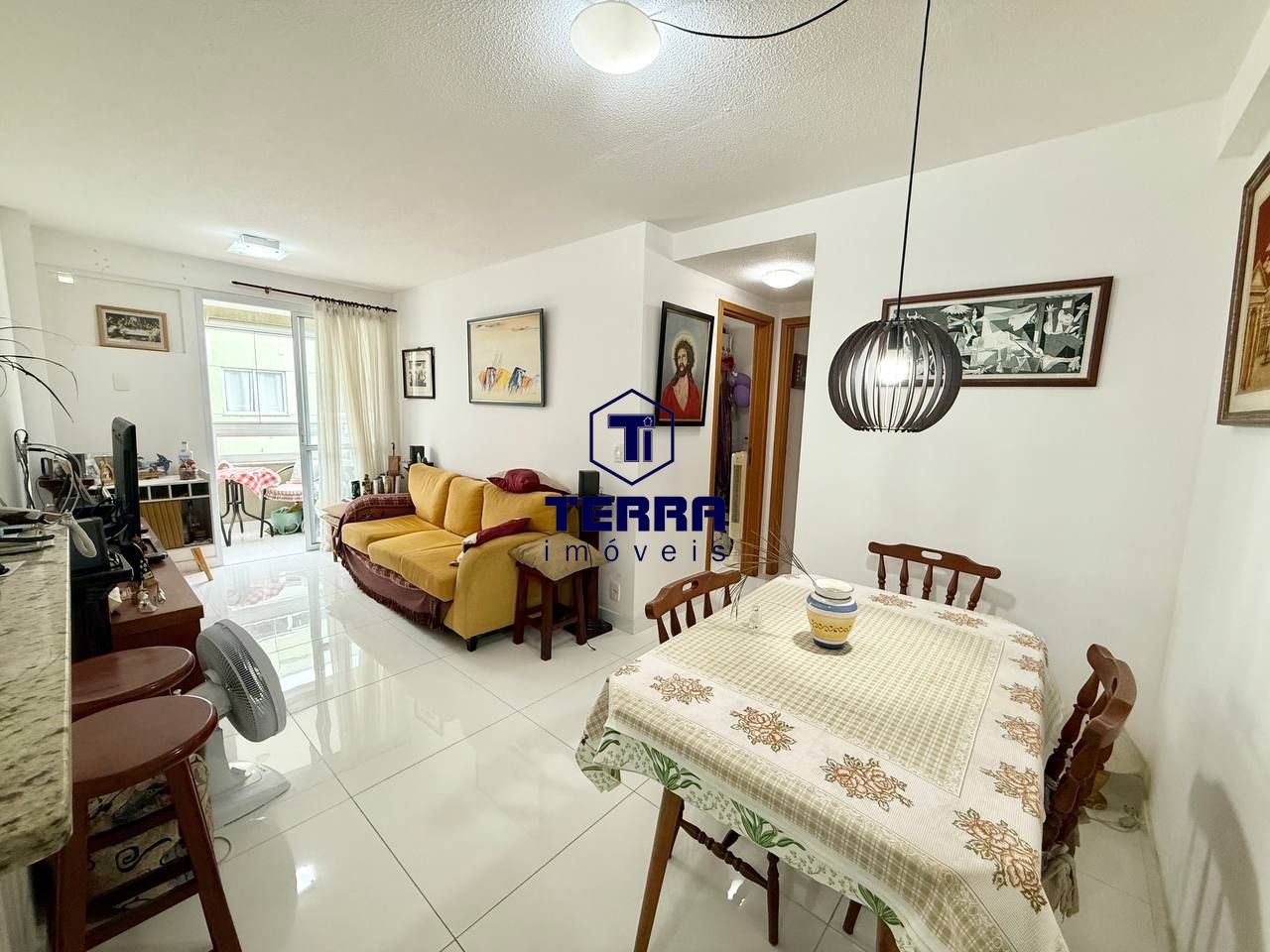 Imagens do imóveis Ótimo apartamento de 2 quartos com suíte em Pendotiba! Localização privilegiada.