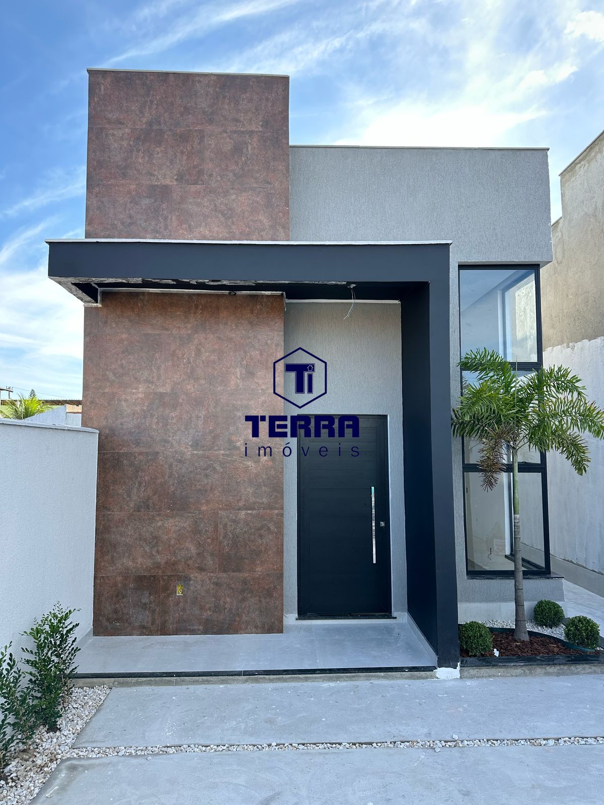 Imagens do imóveis São 3 quartos com 1 suíte junto e ao lado da Praia de Itaipuaçu.
