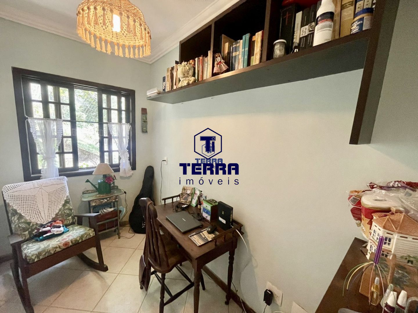 Imagens do imóveis Lindo triplex com 3 quartos, uma suíte com área de lazer completa no Ubá Recanto