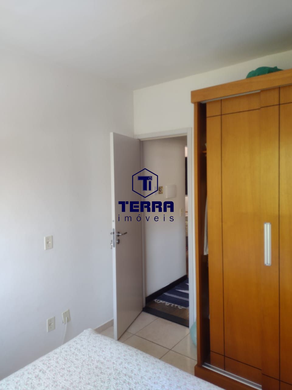 Imagens do imóveis Excelente apartamento em Itaipuaçu com suite, 300 metros da Avenida principal.