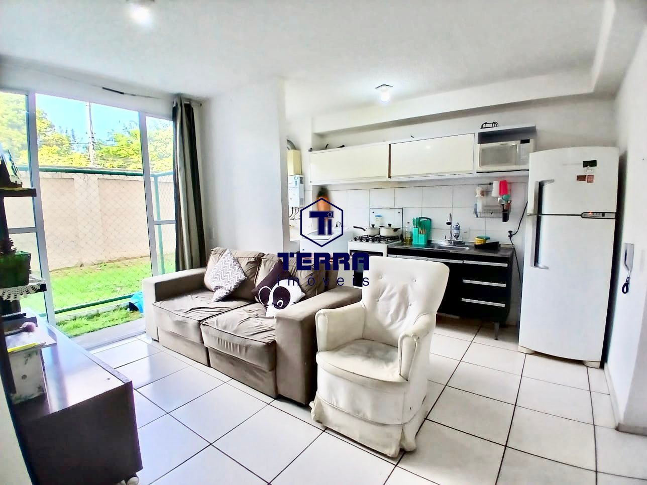Imagens do imóveis Ótimo apartamento com 2 quartos, com quintal em Maria Paula. Boa localização!