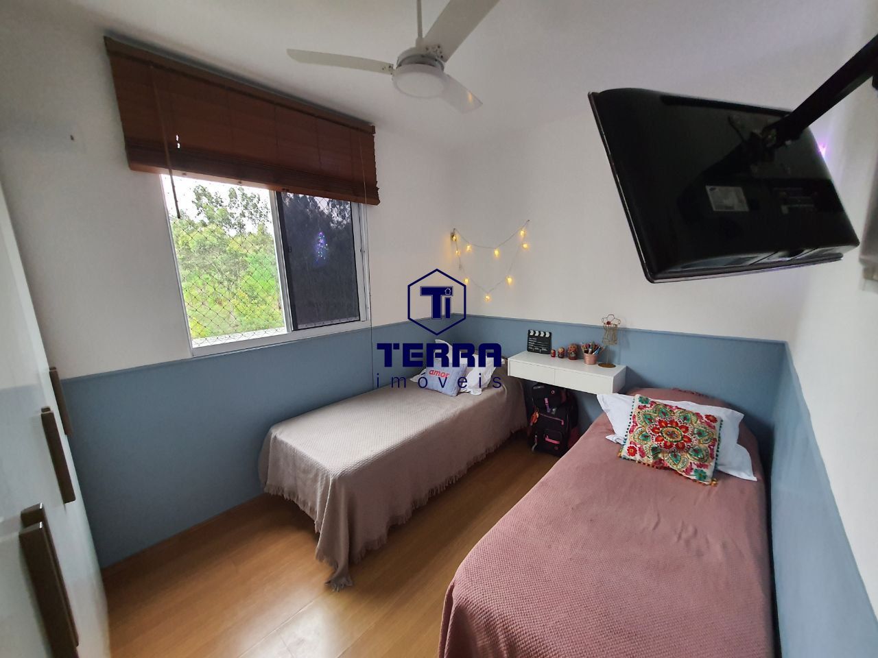 Imagens do imóveis Apartamento com 2 quartos em Alcântara, em prédio novo e andar alto.