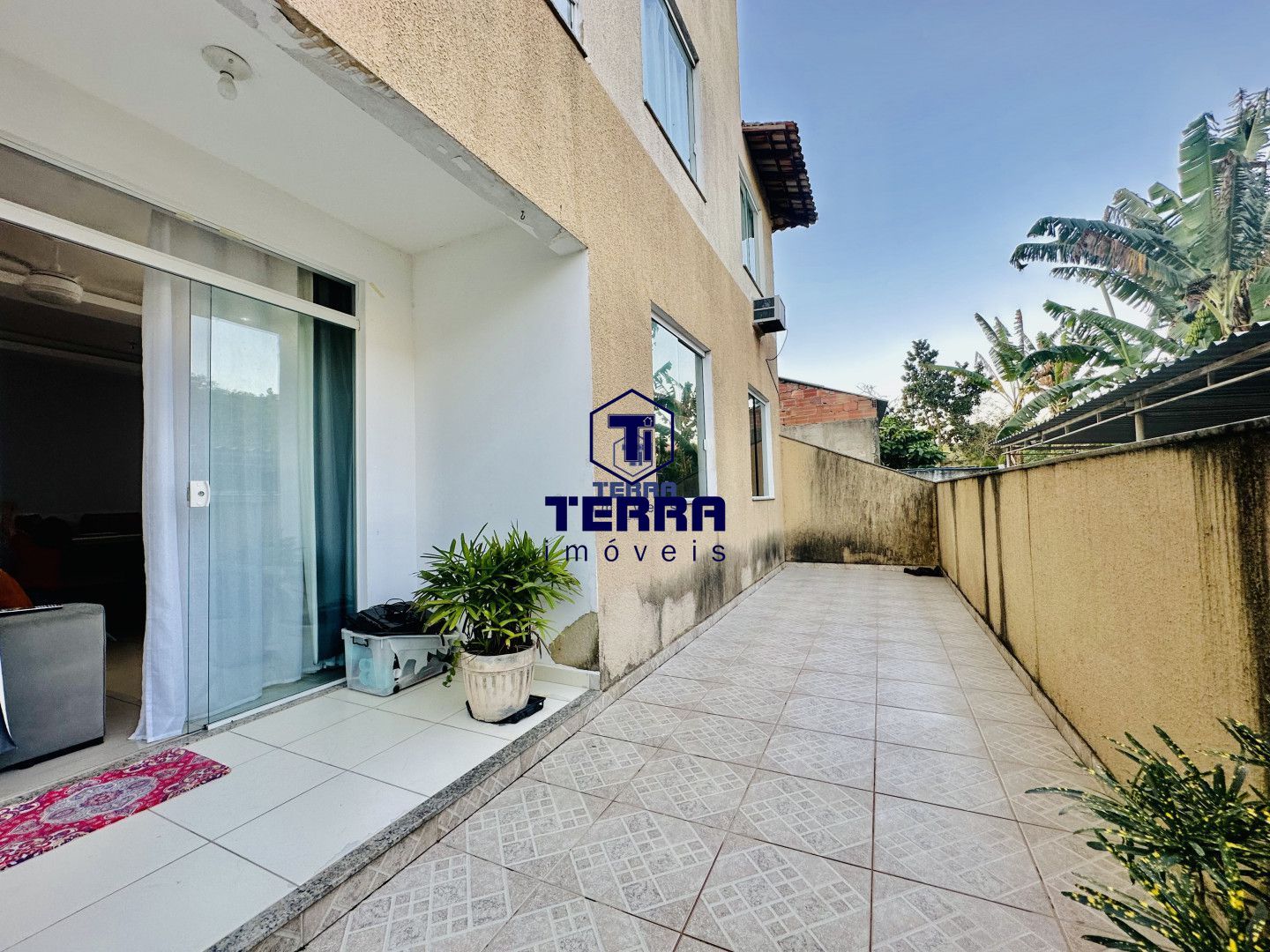Imagens do imóveis Garden com quintal exclusivo, 2 quartos com suíte, ao lado do Habibs Inoã.