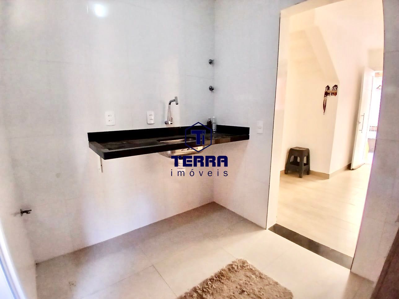 Imagens do imóveis Ótimo apartamento em Maria Paula, com 2 quartos e quintal privativo.