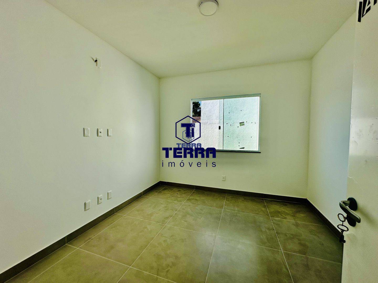 Imagens do imóveis São 3 quartos sendo 1 suíte de primeira locação em ótima localização!!!