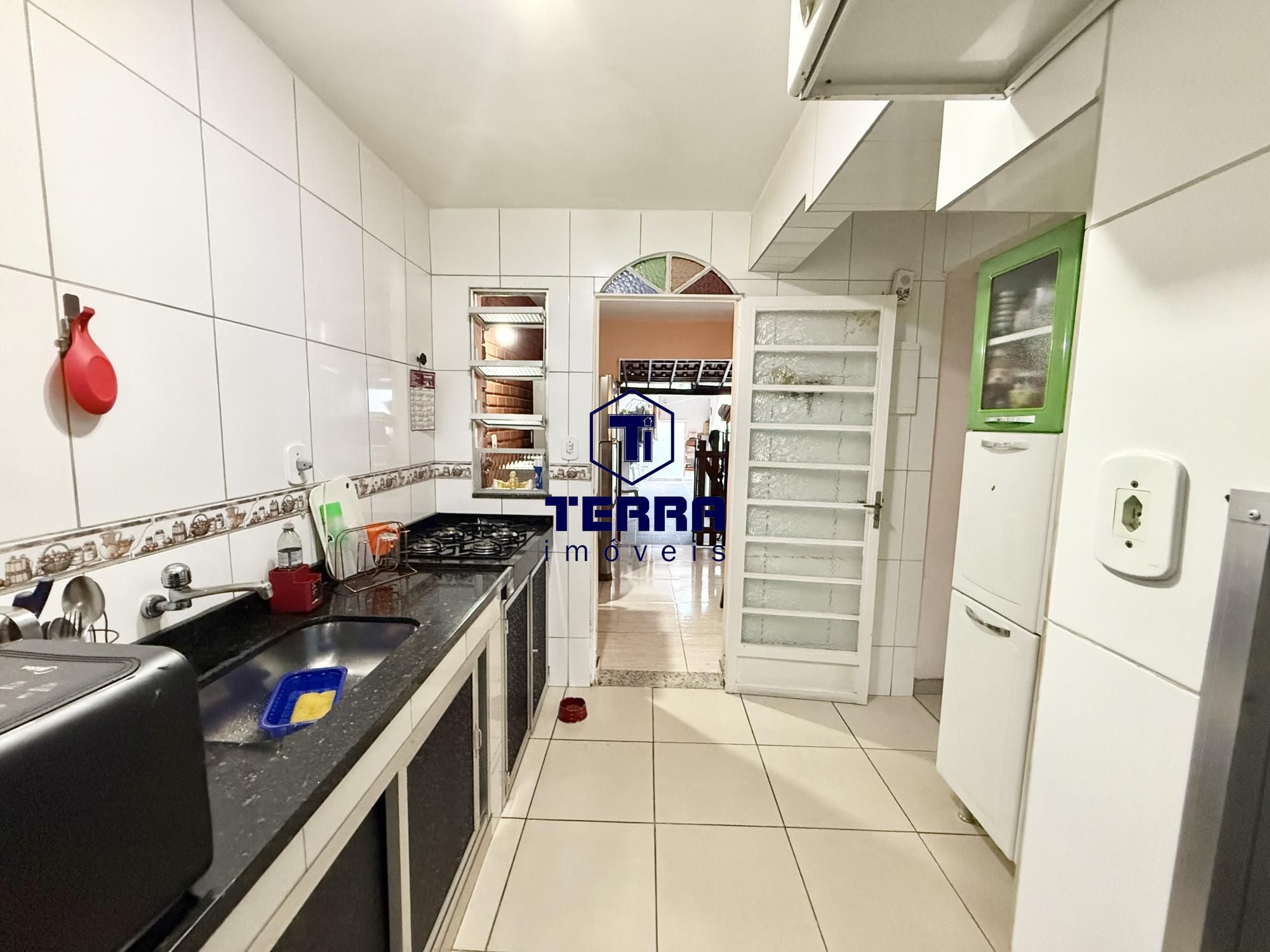 Imagens do imóveis Excelente residência de 3 quartos com quintal em Maria Paula.