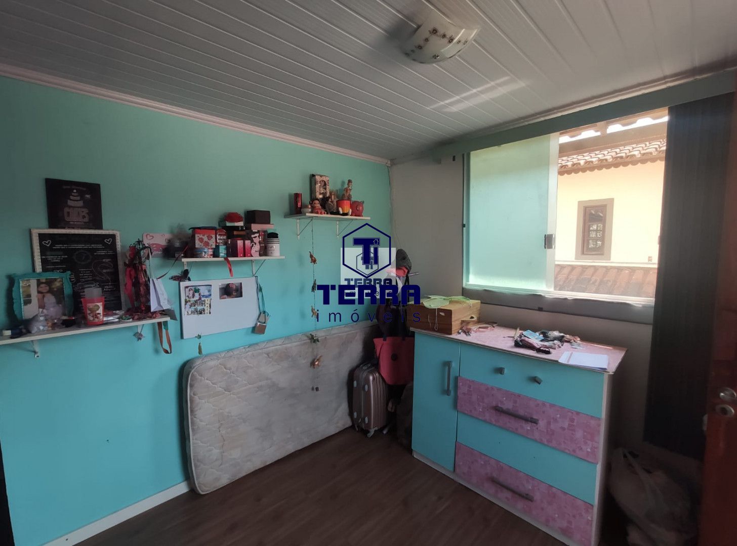 Imagens do imóveis Casa com 4 suítes em condomínio ao lado do Trevo de Maria Paula.
