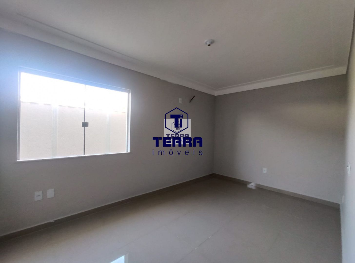 Imagens do imóveis Casa linear ampla com 3 quartos e espaço gourmet, ao lado da praia de Itaipuaçu.